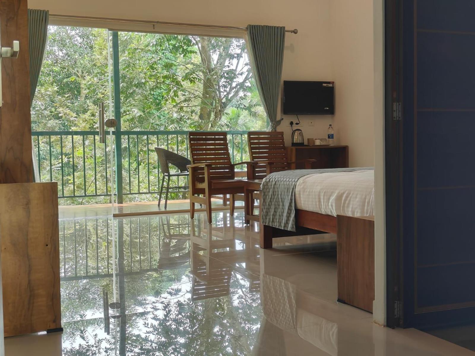 Green Aura Hotel Sultan Bathery Exterior photo